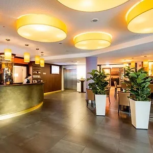 top-stadthotel-am-roemerturm-c.topcolognehotels.com/