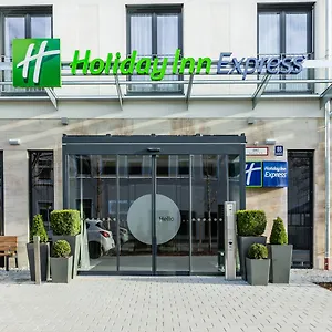 3* Hotel Express : - Ost