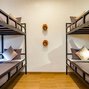 https://aura-dormitory-house-ubud.ubudhotelsnow.com